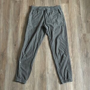 Athleta Women's Charcoal/Dark Olive Green Joggers Size 6 Tall